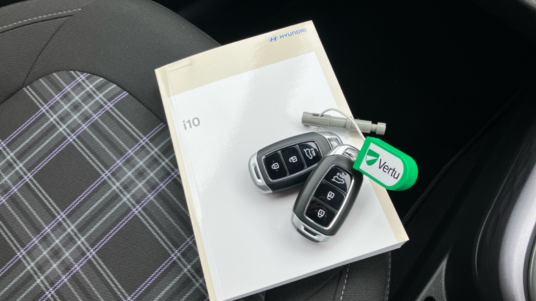 Hyundai i10 1.0 [63] Premium 5dr Auto [Nav] Petrol Hatchback